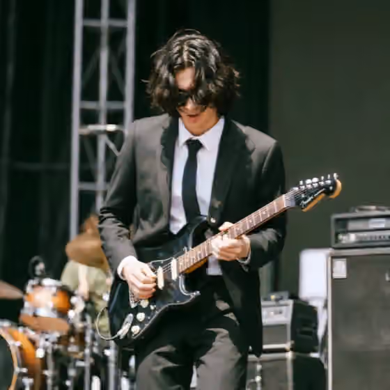 Music of Nicaragua — Marcos Iván Vílchez Ruiz known as Daz Zuvr guitarist and songwriter of TheVeilers in a show at Cats' Den in 2026