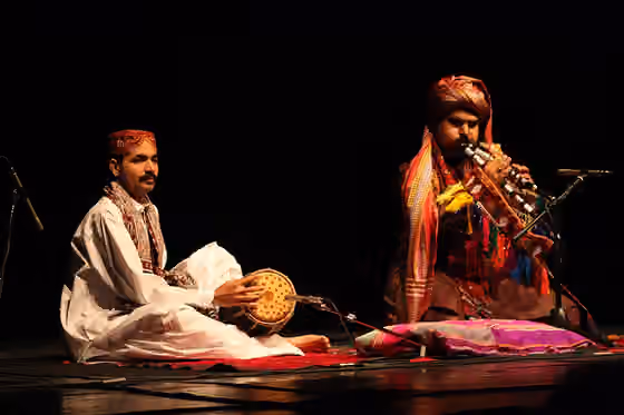 Music of Pakistan — Piccolo Regio Giacomo Puccini, 8 settembre Il viaggio musicale dei Gitani Pakistan - Afghanistan: dal Pakistan alle montagne afghane