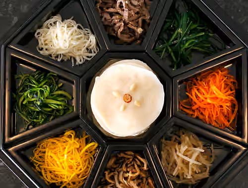 Gujeolpan — Gujeolpan - the dish of nine delicacies served as part of Korean royal cuisine