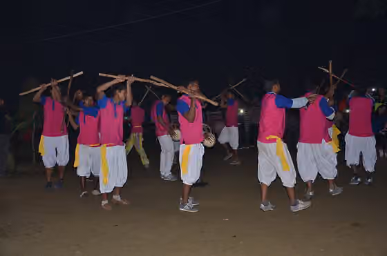 Lathi Nach — Tharu Dance Sauraha Chitwan 2018