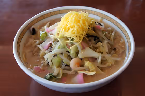 Champon — A bowl of champon noodles at the Chinese restaurant "Shikairo" in Nagasaki, Japan