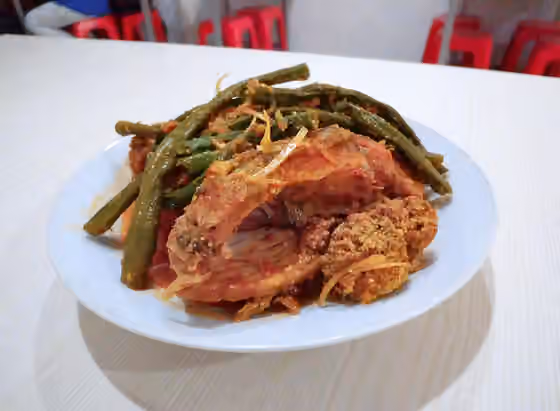 Arsik — Carp Arsik, spicy fish dish of Batak cuisine, North Sumatra, Indonesia.