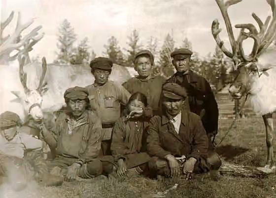 Tofalar — Tofalar rainherders at Nizhneudinsk town in Irkutsk Governorate of the Russian Empire , early XX century.