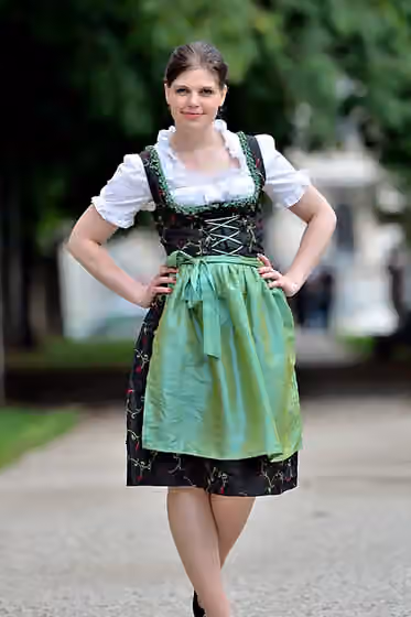Dirndl — Dirndl with cording and green apron
