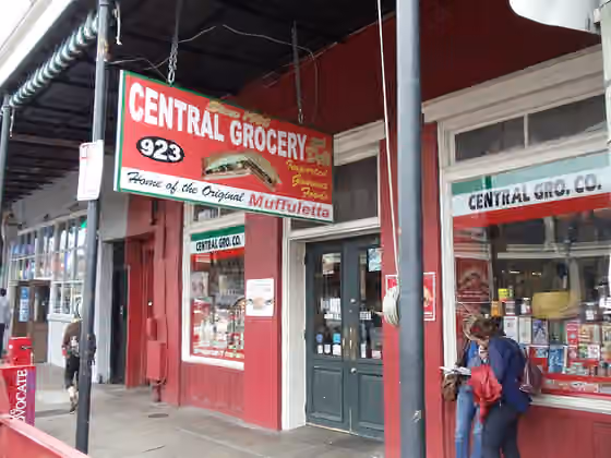 Italians in New Orleans — Central Grocery