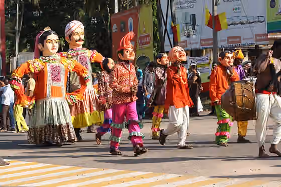 Gaarudi Gombe — Gaarudi Gombe, a kind of folk performance from Karnataka, India