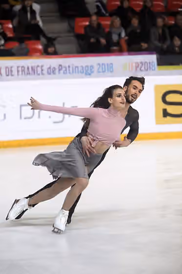 dansa es — Gabriella Papadakis and Guillaume Cizeron at the Ice Dance session of the Internationaux de France de Patinage 2018.
