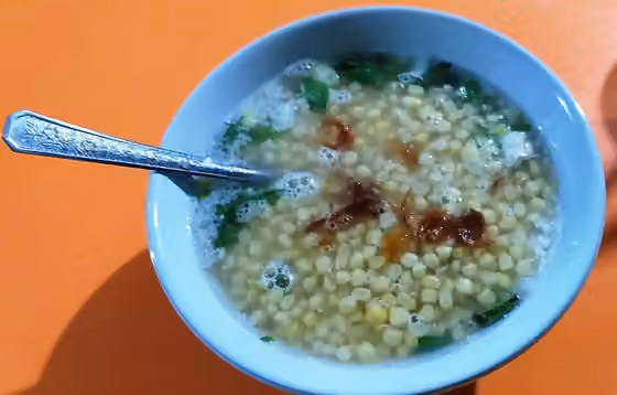 binte biluhute — Binte Biluhuta (Milu Siram atau Sup Jagung) adalah makanan khas masyarakat Gorontalo.