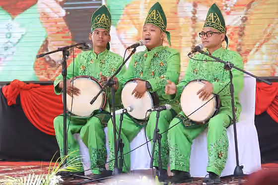 Shalawat Nabi — Madihin is Oral Song originally from Banjar