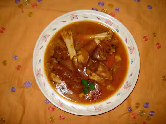 Paya (food) — Paye Ka Salan, Phajjay Ke Paye are popular in Lahore Pakistan