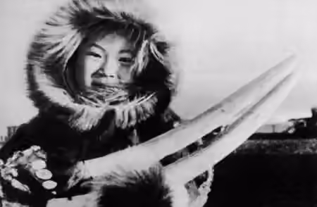 suku Yupik Siberia — "Siberian eskimo"