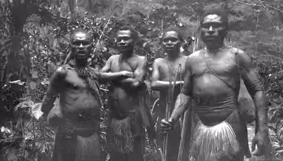 Angu — Kukukuku [Angu] natives with weapons, head of Tauri River, March–April 1931.