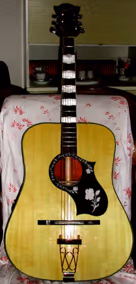 Cantu a chiterra — A sardinian folk guitar