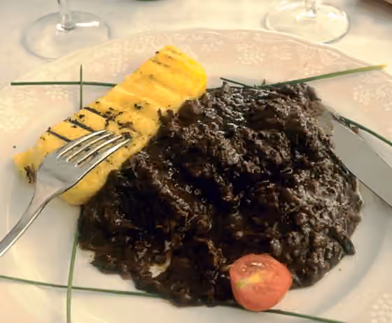 Masakan Veneto — Horse meat, a typical recipe from Verona