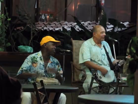 Musik calypso — Banda de calipso en Limón, Costa Rica.