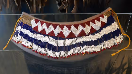 Intore — * Ubuyeye : bracelet en perles de danseur Intore Kayondo, Burundi, s.d.