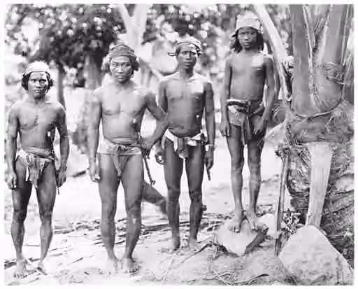 Itneg people — Photograph from "The Tinguian: Social, Religious, and Economic Life of a Philippine Tribe", published in 1922, and available from Project Gutenberg at