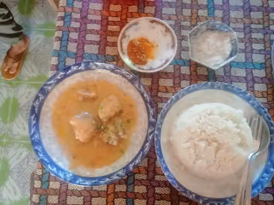 Masakan Malagasi — un repas typiquement malagasy, saveur de Majunga