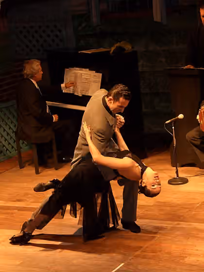 Tango music — Tango show in Buenos Aires