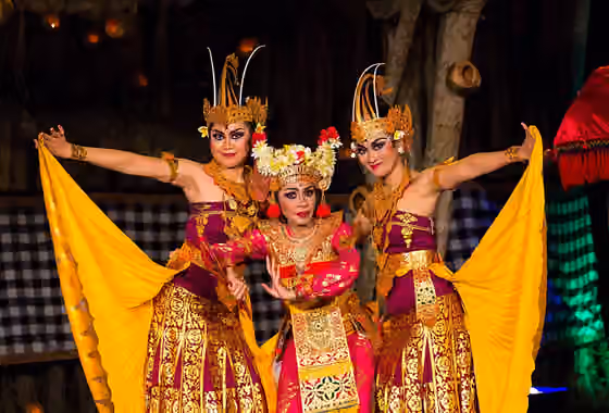 Tari Bali — Sanata Dharma University's Sekar Jepun, a Balinese dance troupe, celebrates its 17th anniversary.