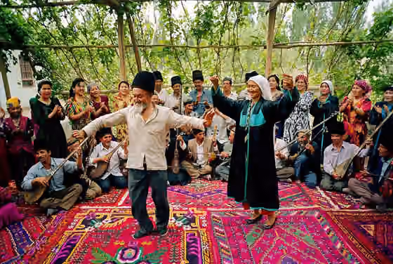 Muqam — The muqam uyghur of Xinjiang