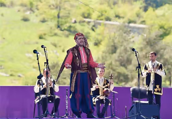Kurds in Azerbaijan — Ilham Aliyev and Mehriban Aliyeva attended opening of Kharibulbul Festival in Shusha