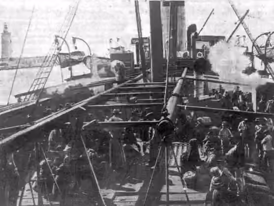 Spanish immigration to Hawaii — 1907 Newspaper photo showing Spanish immigrants on the deck of the SS Heliopolis.