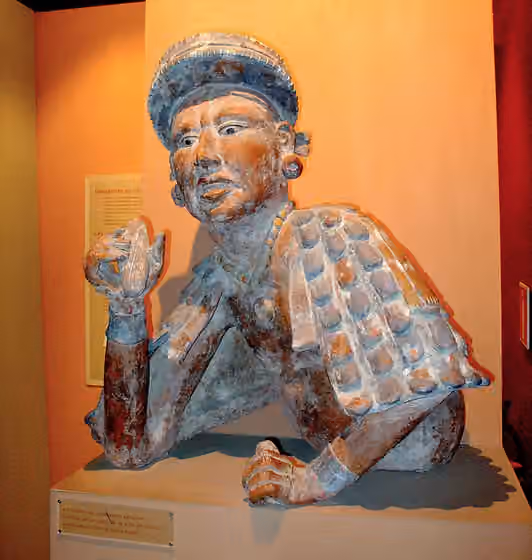 Pre-Columbian cuisine — Nobleman offering cocoa paste.
